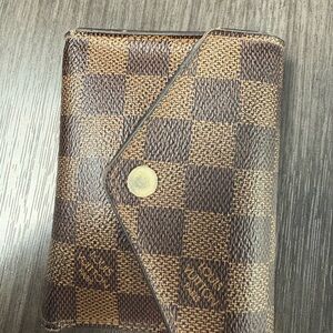 Louis Vuitton Pink Textured Wallet